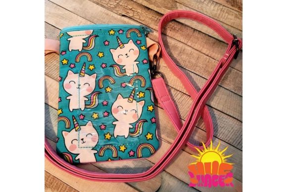 Phone Purse: A Stylish One-Hooping Embroidery Gem